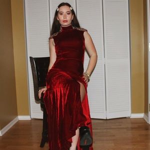Beautiful Red Velvet Prom/Fall/Winter Formal Dress